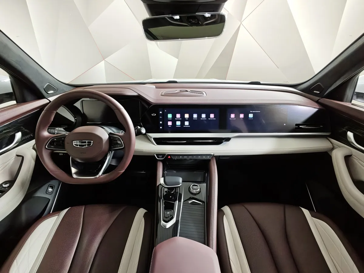 Geely Monjaro 2.0T 8AT 4WD (238 л.с.) Flagship Белый в АВИЛОН. Слайд №14