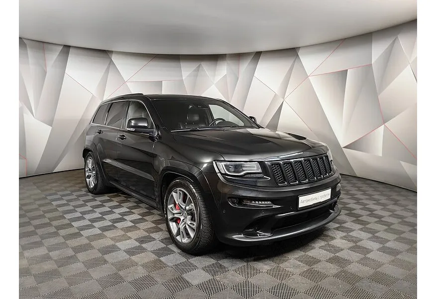 Jeep Grand Cherokee 6.4 AT SRT-8 (468 л.с.) Черный в АВИЛОН. Слайд №3