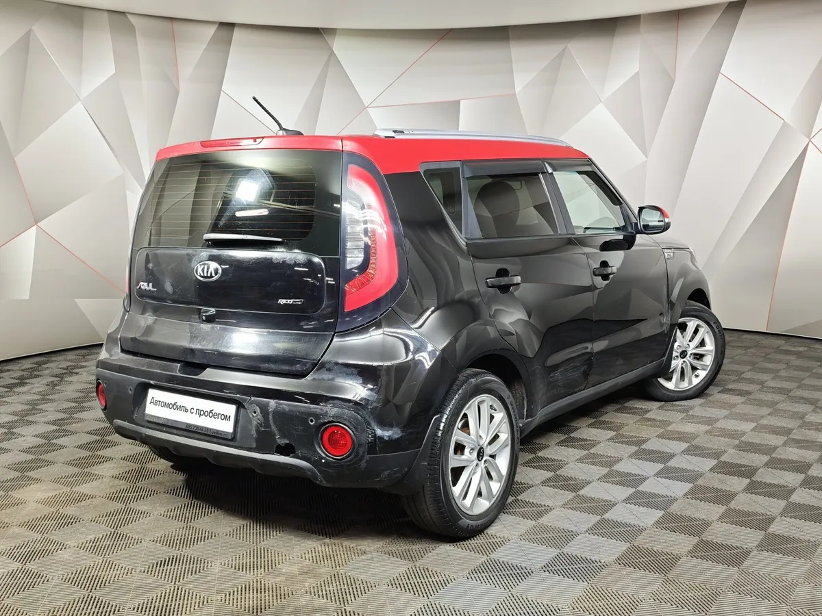 Kia Soul 1.6 CRDi AT (128 л.с.) Черный в АВИЛОН. Слайд №2
