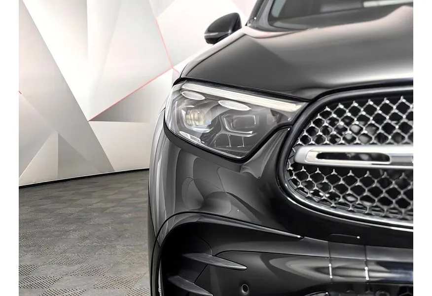 Mercedes-Benz GLC 200 4MATIC 9G-TRONIC (204 л.с.) Черный в АВИЛОН. Слайд №10