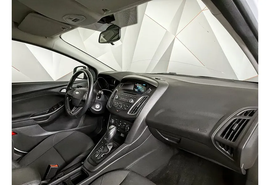 Ford Focus 1.6 PowerShift (105 л.с.) Trend Белый в АВИЛОН. Слайд №13