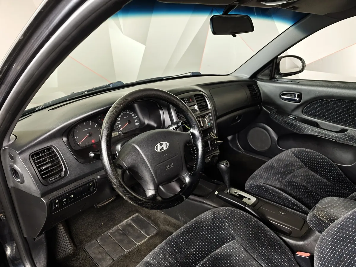 Hyundai Sonata 2.0 AT (137 л.с.) AT7 Черный в АВИЛОН. Слайд №15