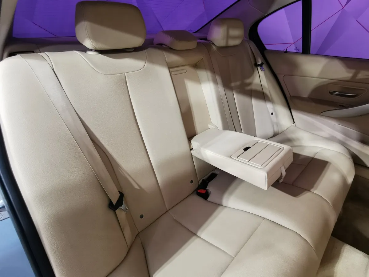 BMW 3 серия 316i AT (136 л.с.) Голубой в АВИЛОН. Слайд №14