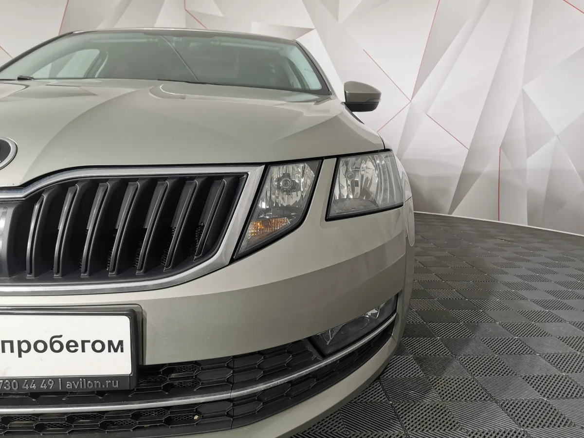 Skoda Octavia 1.6 MPI AT (110 л.с.) Бежевый в АВИЛОН. Слайд №10