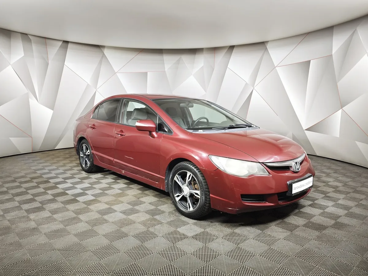 Honda Civic 1.8 AT (140 л.с.) Красный в АВИЛОН. Слайд №3