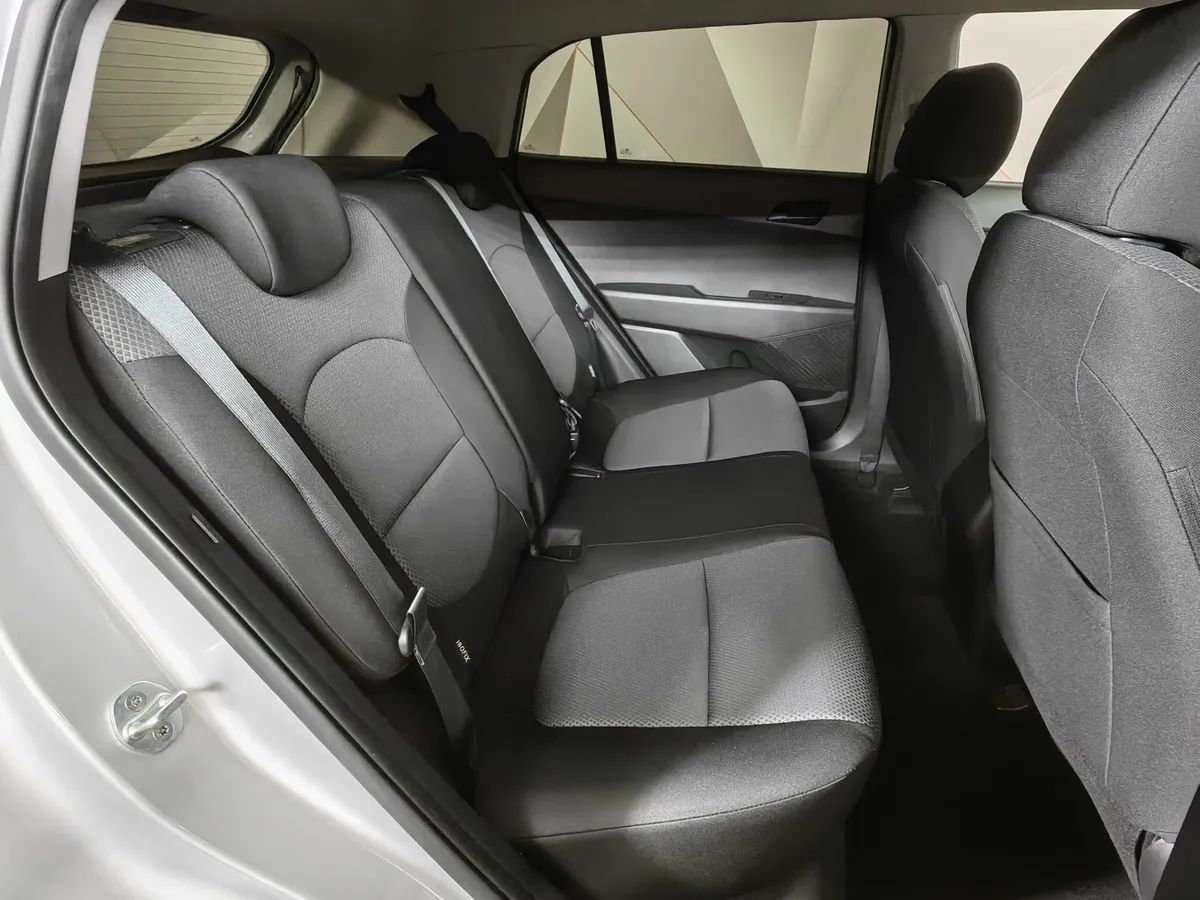 Hyundai Creta 1.6 AT AWD (121 л.с.) Comfort Plus + Advanced Серебристый в АВИЛОН. Слайд №16