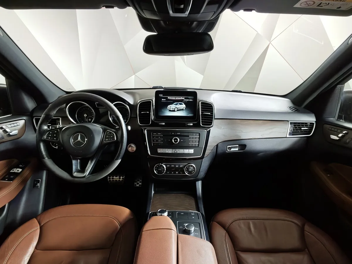 Mercedes-Benz GLE 300 d 4MATIC 7G-TRONIC (245 л.с.) Особая серия Коричневый в АВИЛОН. Слайд №12