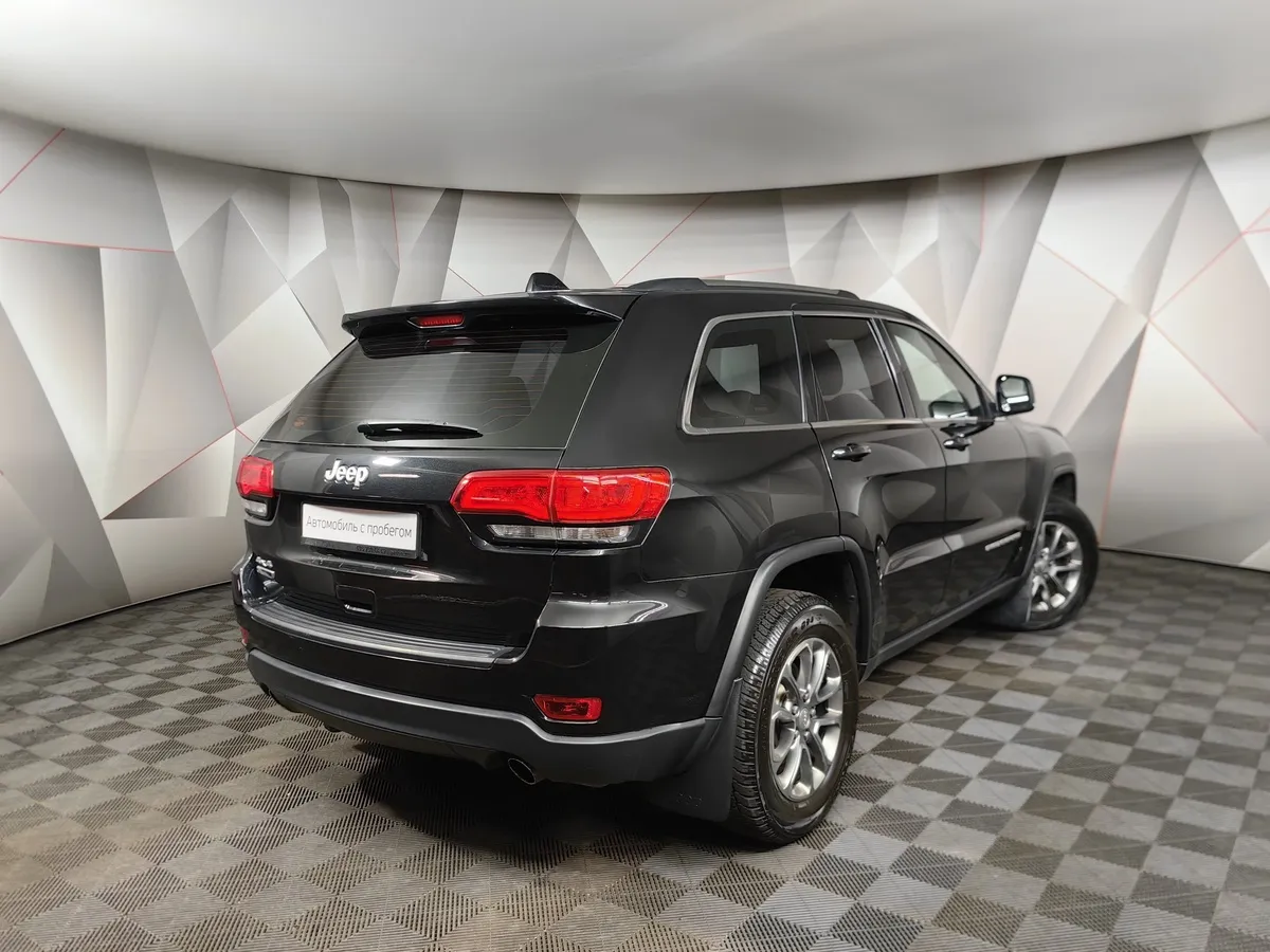 Jeep Grand Cherokee 3.0 TD AT (241 л.с.) Черный в АВИЛОН. Слайд №2