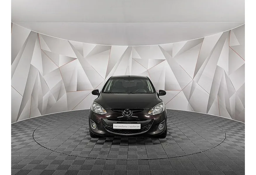 Mazda 2 1.5 AT (103 л.с.) Красный в АВИЛОН. Слайд №7