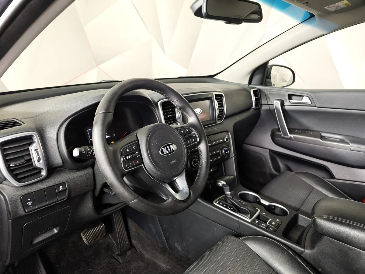 Kia Sportage 2.0 AT 4WD (150 л.с.) Prestige Серый в АВИЛОН. Слайд №19