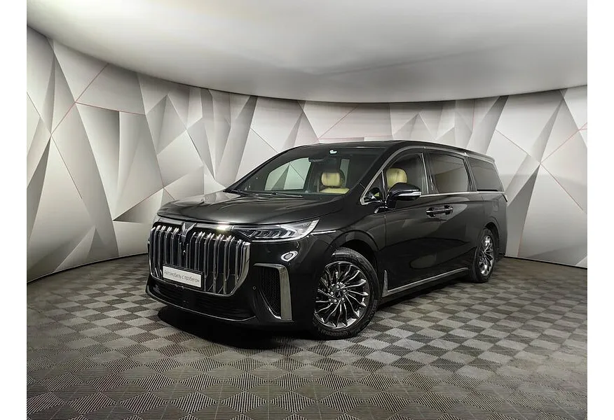 АВИЛОН - Voyah Dream EVR 1.5 AT AWD (395 л.с.) Executive Черный - slide 9887374