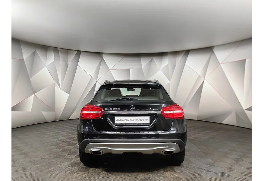 Mercedes-Benz GLA 250 7G-DCT 4MATIC (211 л.с.) Особая серия Черный в АВИЛОН. Слайд №8