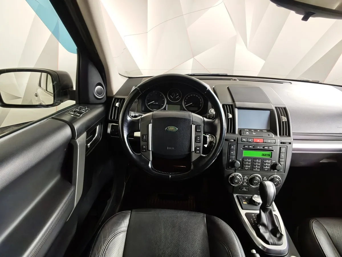 Land Rover Freelander 2.2 TD AT (160 л.с.) Белый в АВИЛОН. Слайд №19