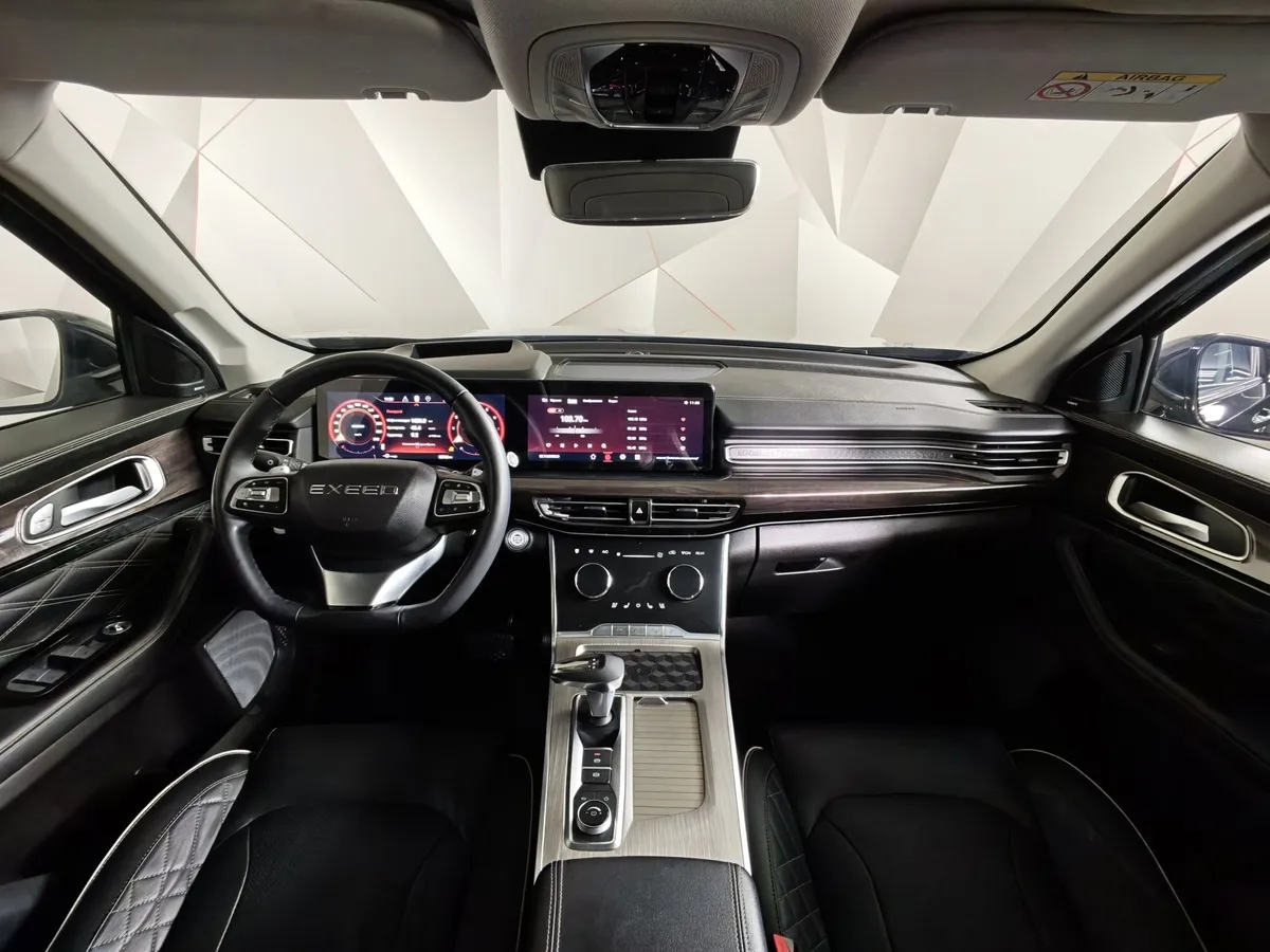 EXEED VX 2.0 AMT AWD (249 л.с.) President Черный в АВИЛОН. Слайд №9