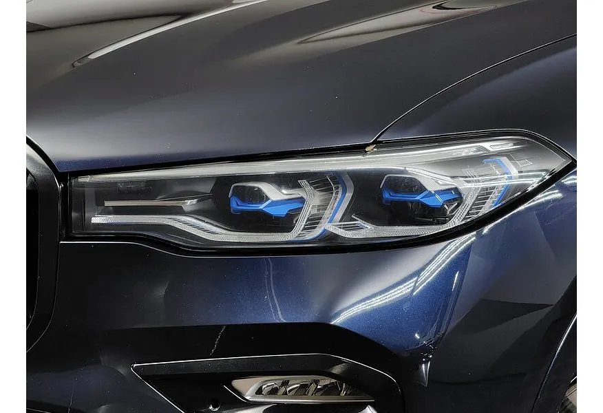 BMW X7 xDrive40d Steptronic (340 л.с.) M Sport Pro Черный в АВИЛОН. Слайд №8