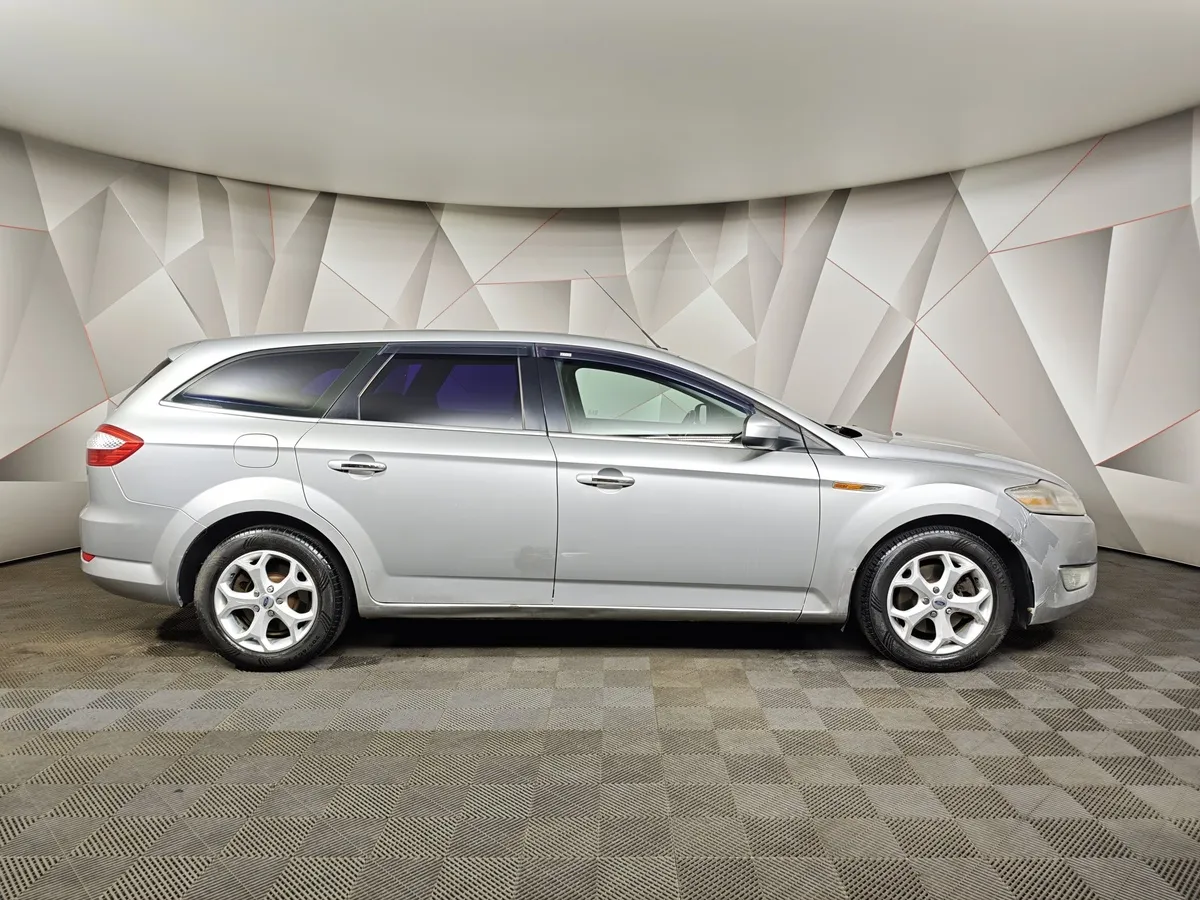 Ford Mondeo 2.3 AT (160 л.с.) Trend Серебристый в АВИЛОН. Слайд №6