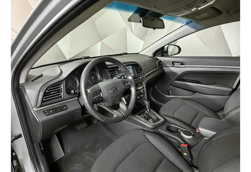 АВИЛОН - Hyundai Elantra 2.0 AT (150 л.с.) Active Серебристый - slide 9