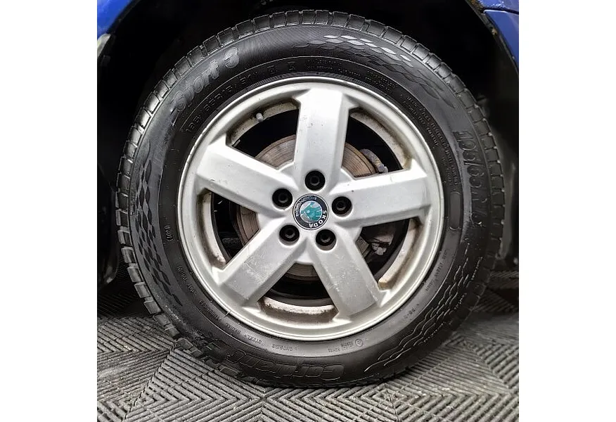 LIVE. Слайд №15