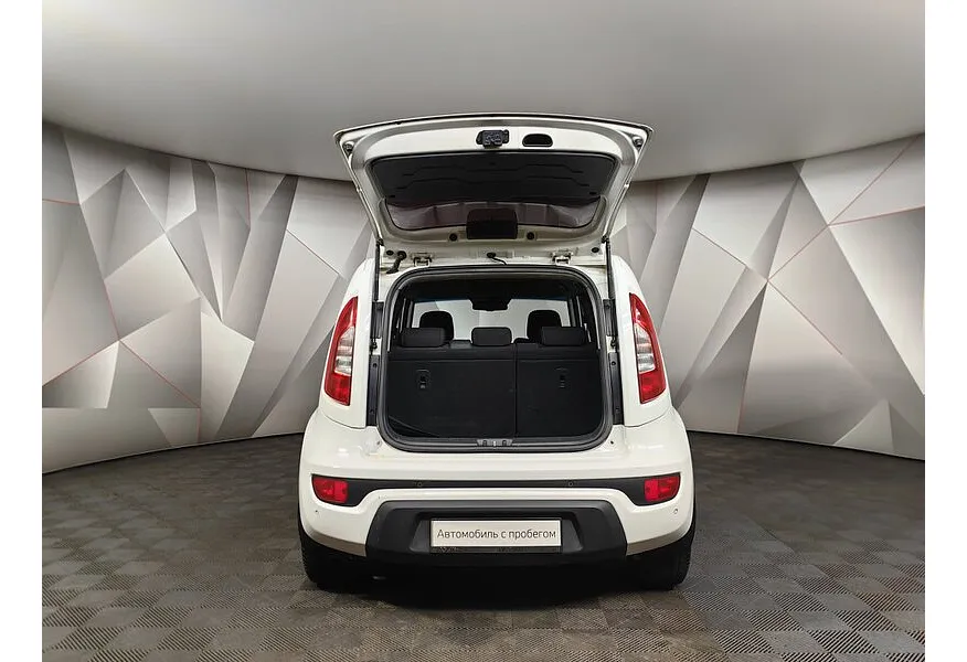АВИЛОН - Kia Soul 1.6 MT (124 л.с.) Luxe Белый - slide 17