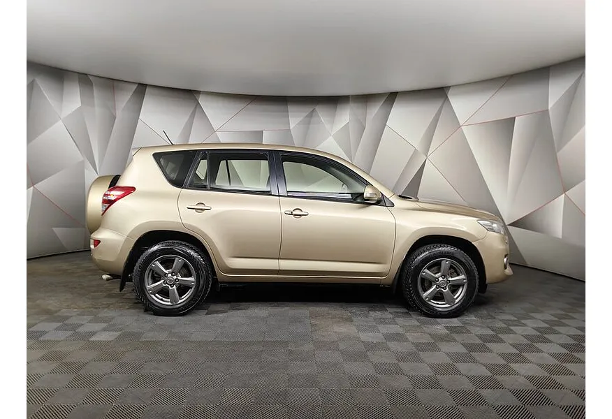 Toyota RAV4 2.0 CVT (148 л.с.) Стандарт Бежевый в АВИЛОН. Слайд №6