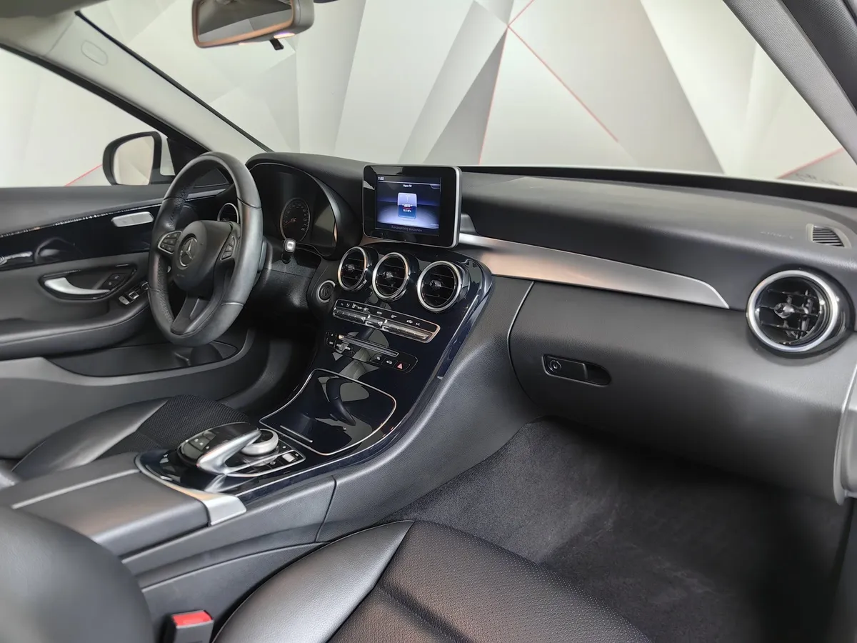 Mercedes-Benz C-Класс C 180 9G-TRONIC (150 л.с.) Premium Белый в АВИЛОН. Слайд №13