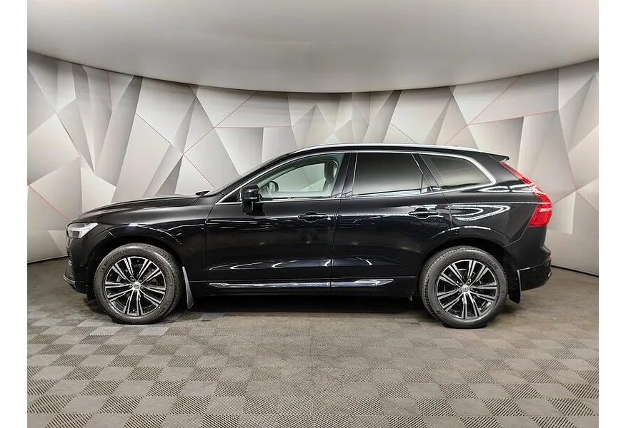 Volvo XC60 2.0 T5 AT AWD (249 л.с.) Черный в АВИЛОН. Слайд №5