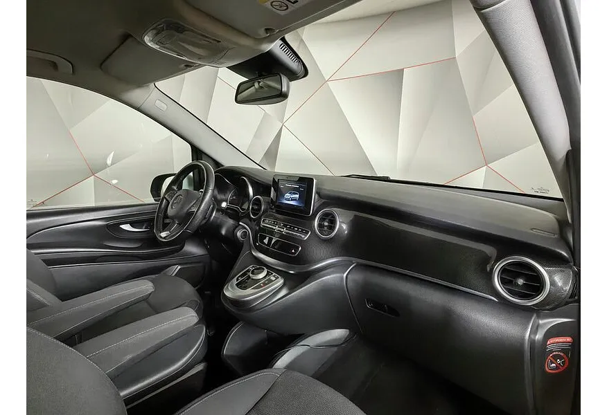 LIVE. Слайд №9