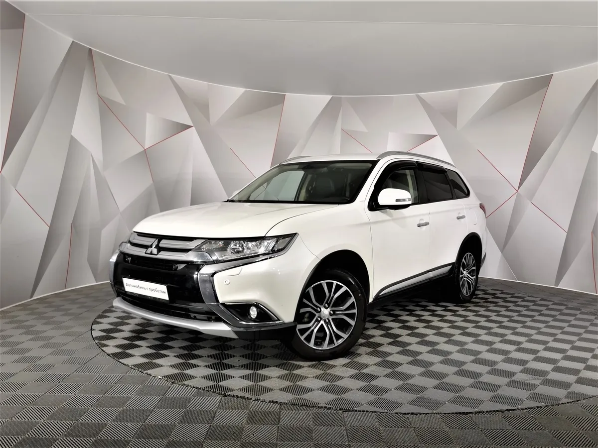 АВИЛОН - Mitsubishi Outlander 2.4 MIVEC CVT 4WD 7 мест (167 л.с.) Ultimate Белый - slide 10256259