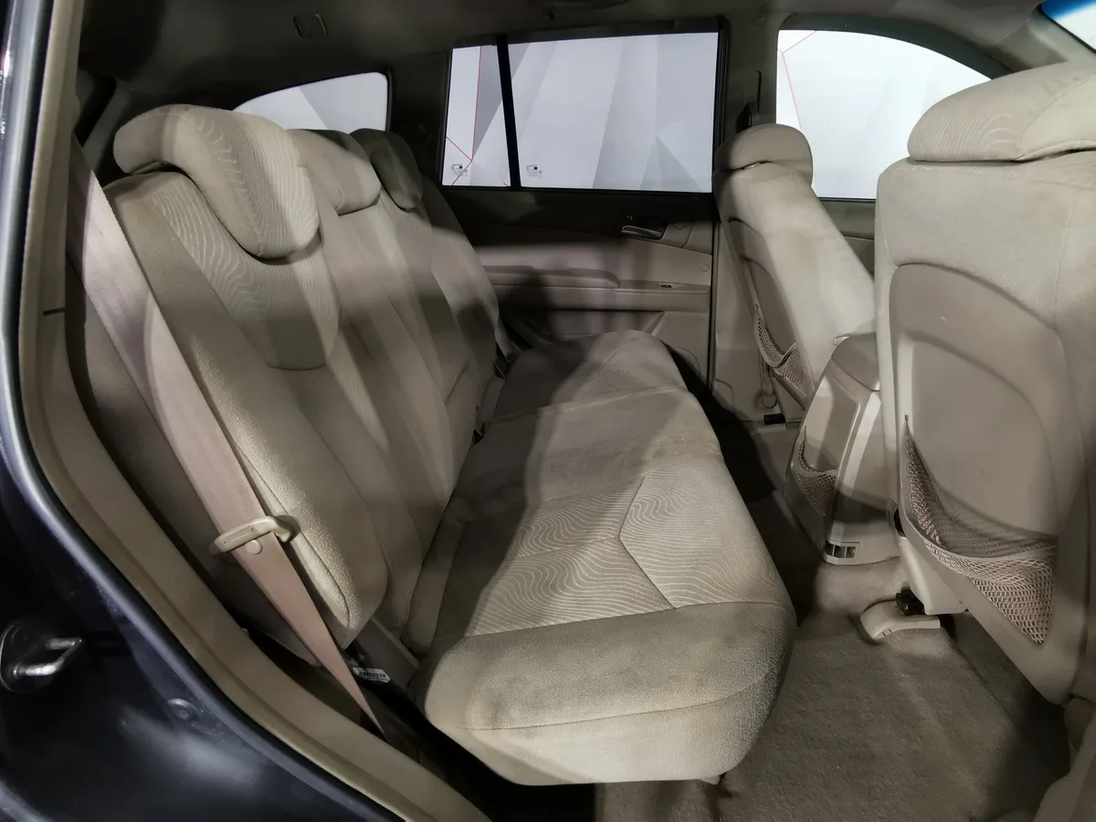 SsangYong Kyron 2.0 Xdi MT 4WD (141 л.с.) Черный в АВИЛОН. Слайд №13
