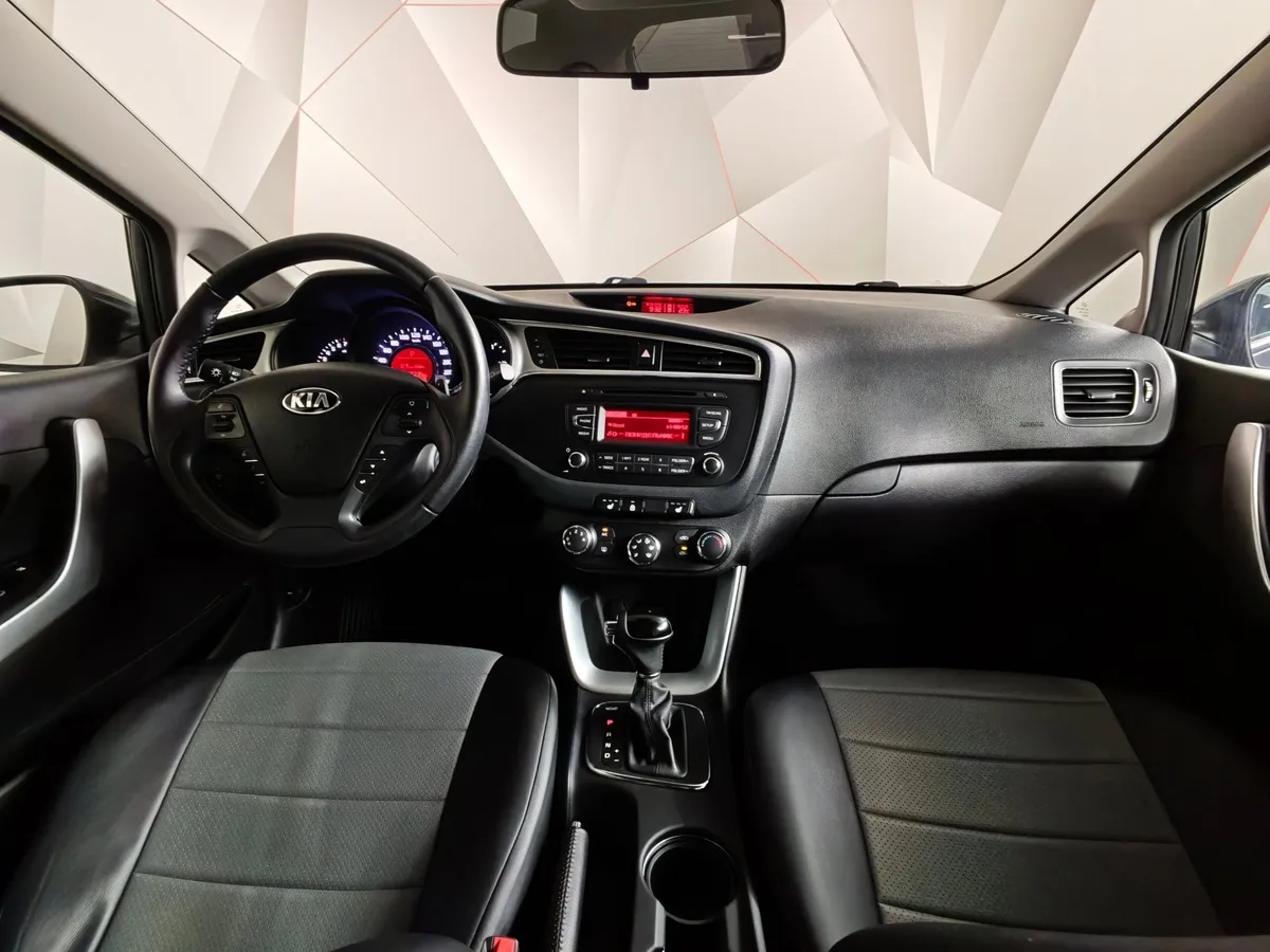 Kia Ceed 1.6 AT (130 л.с.) Comfort Серый в АВИЛОН. Слайд №14