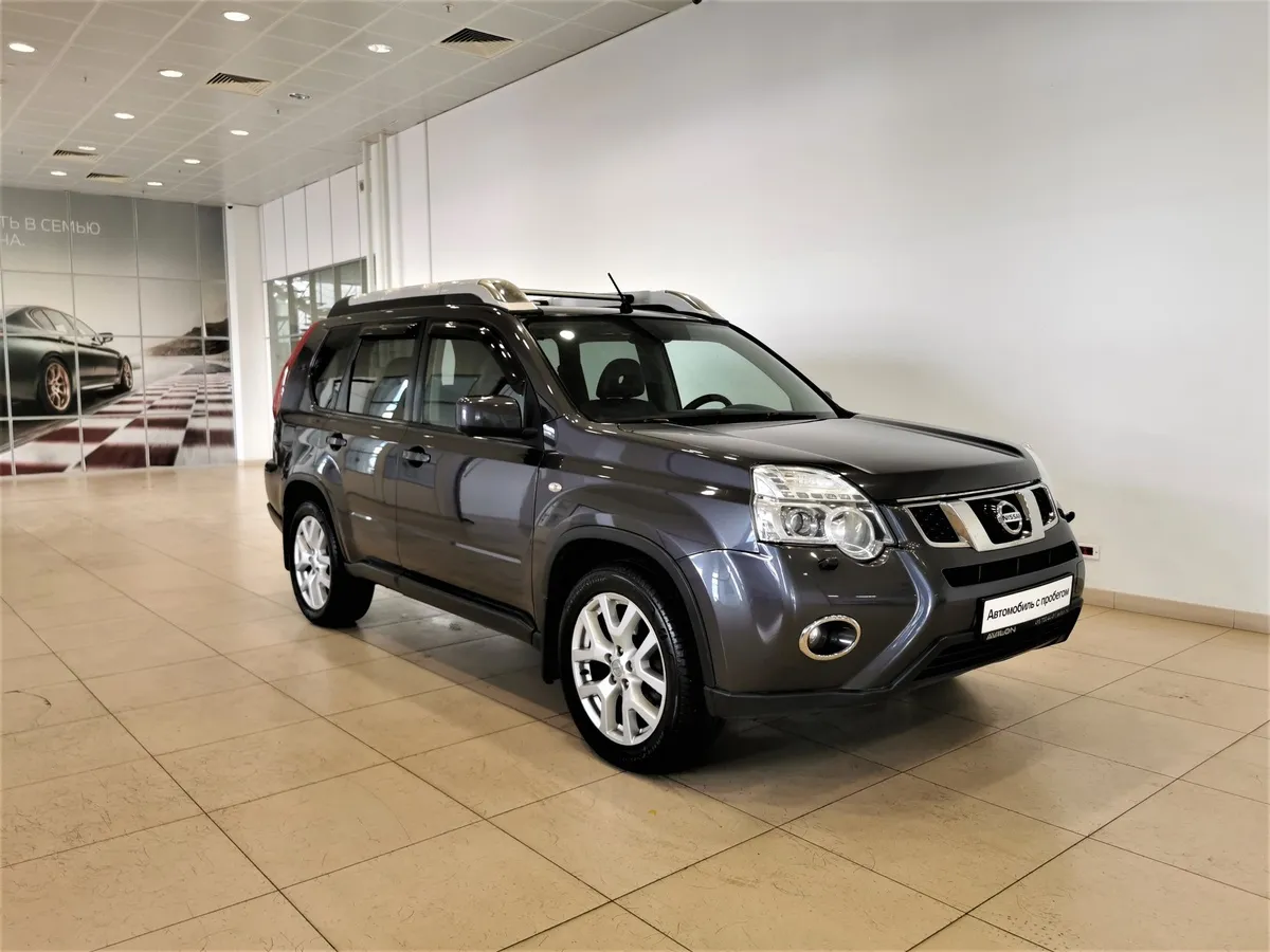 Nissan X-Trail 2.0 CVT AWD (141 л.с.) Серый в АВИЛОН. Слайд №3