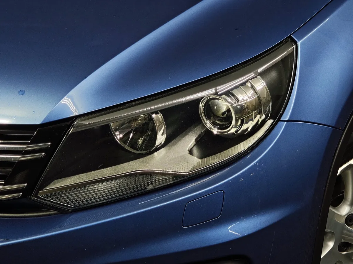 Volkswagen Tiguan 2.0 TSI 4Motion AT (170 л.с.) Sport & Style Синий в АВИЛОН. Слайд №10