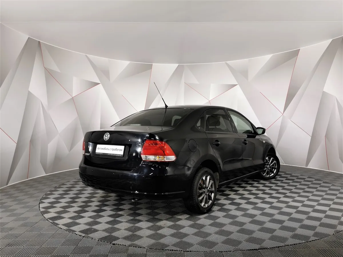Volkswagen Polo 1.6 Tiptronic (105 л.с.) Comfortline Черный в АВИЛОН. Слайд №2
