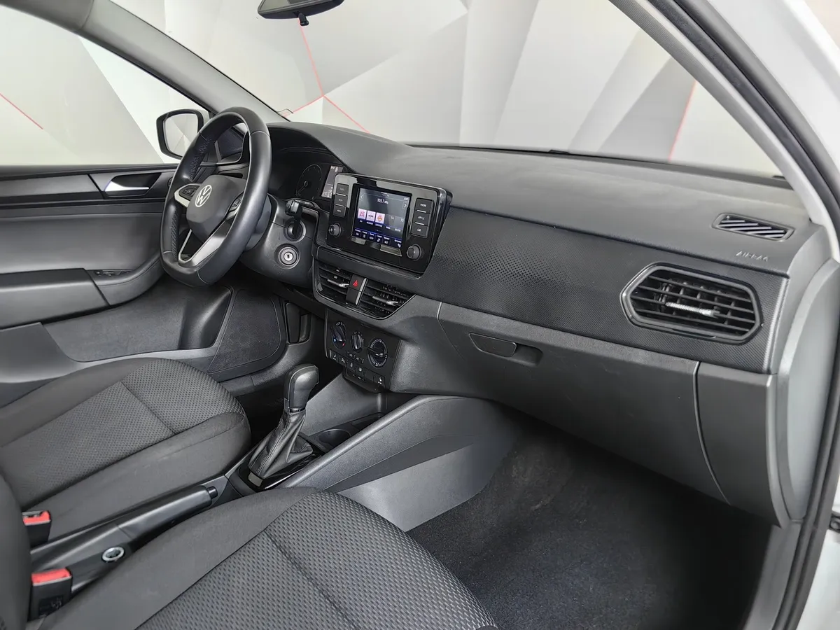 Volkswagen Polo 1.6 MPI AT (110 л.с.) Respect Белый в АВИЛОН. Слайд №12