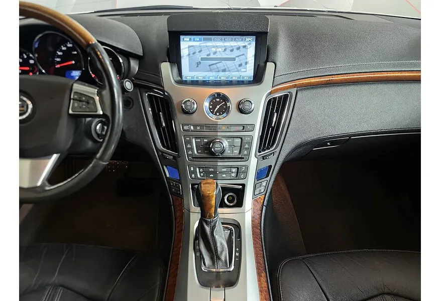 Cadillac CTS 3.6 V6 SIDI AWD (311 л.с.) Белый в АВИЛОН. Слайд №14