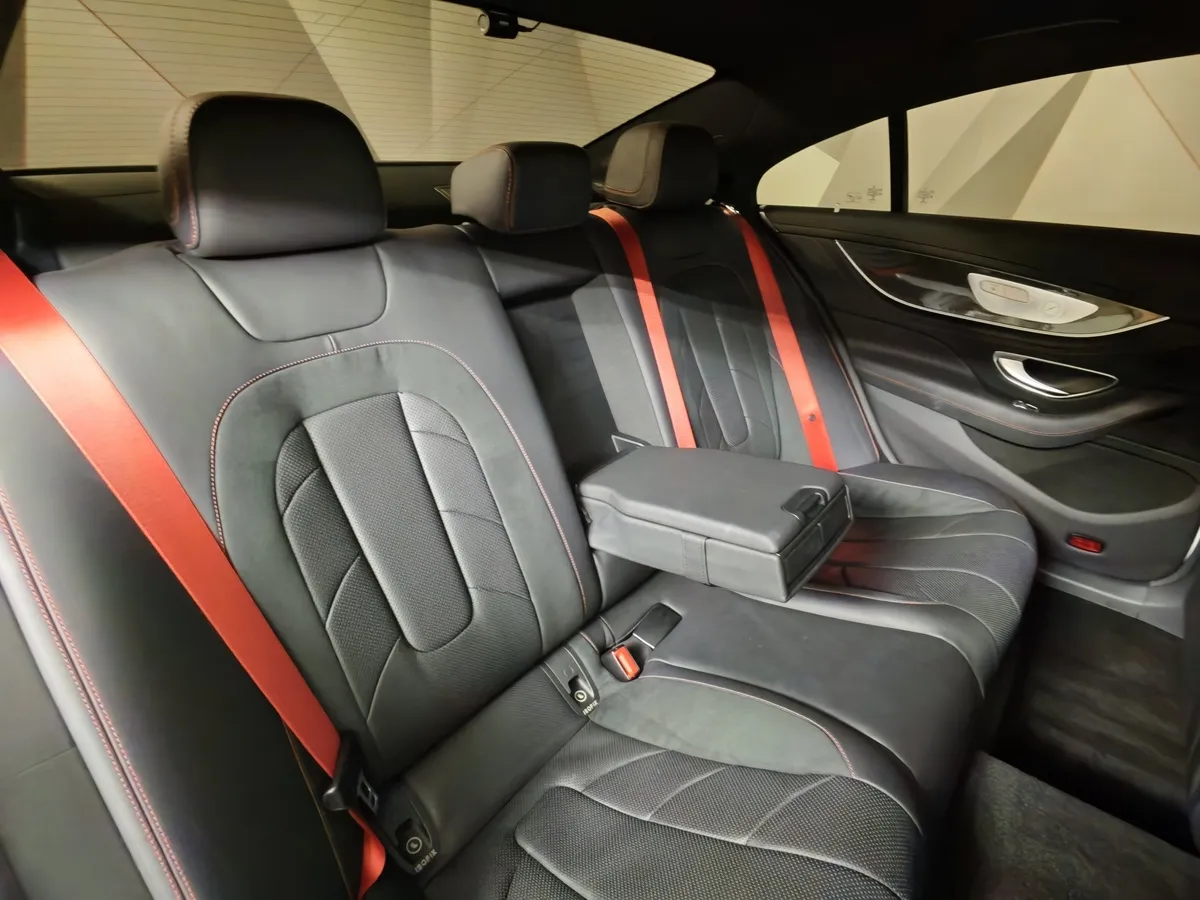 Mercedes-Benz CLS 53 9G-TRONIC 4MATIC+ (435 л.с.) Особая серия Белый в АВИЛОН. Слайд №17