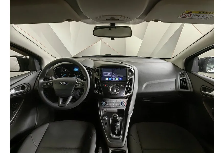 АВИЛОН - Ford Focus 1.6 MT (105 л.с.) Special Edition Белый - slide 9