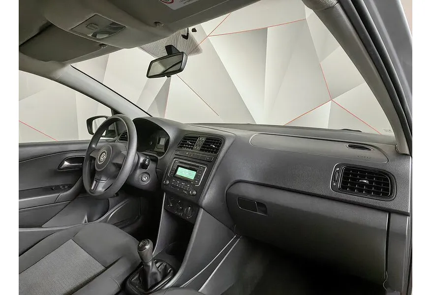 АВИЛОН - Volkswagen Polo 1.6 MT (105 л.с.) Trendline Серебристый - slide 6