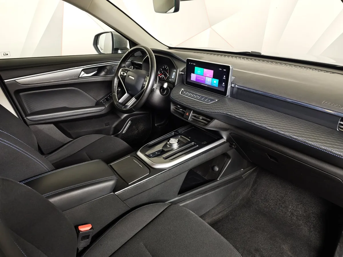 Haval Jolion 1.5T AWD 7DCT (150 л.с.) Premium Серый в АВИЛОН. Слайд №12