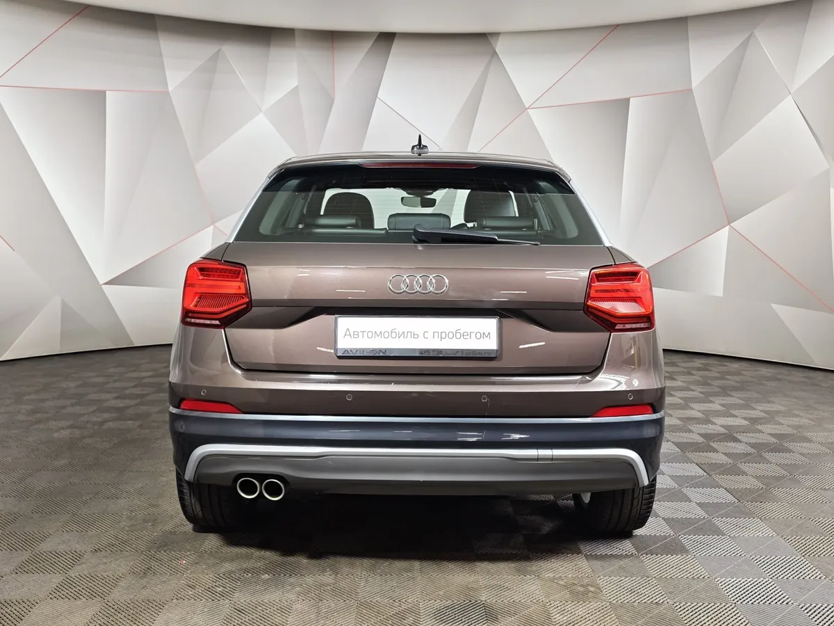 Audi Q2 1.4 TFSI S tronic (150 л.с.) Коричневый в АВИЛОН. Слайд №8