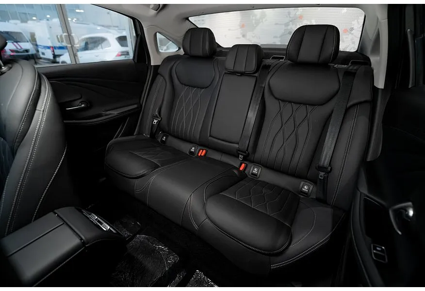 Chery Arrizo 8 1.6T DCT (150 л.с.) Ultra Black Серебристый в АВИЛОН. Слайд №11