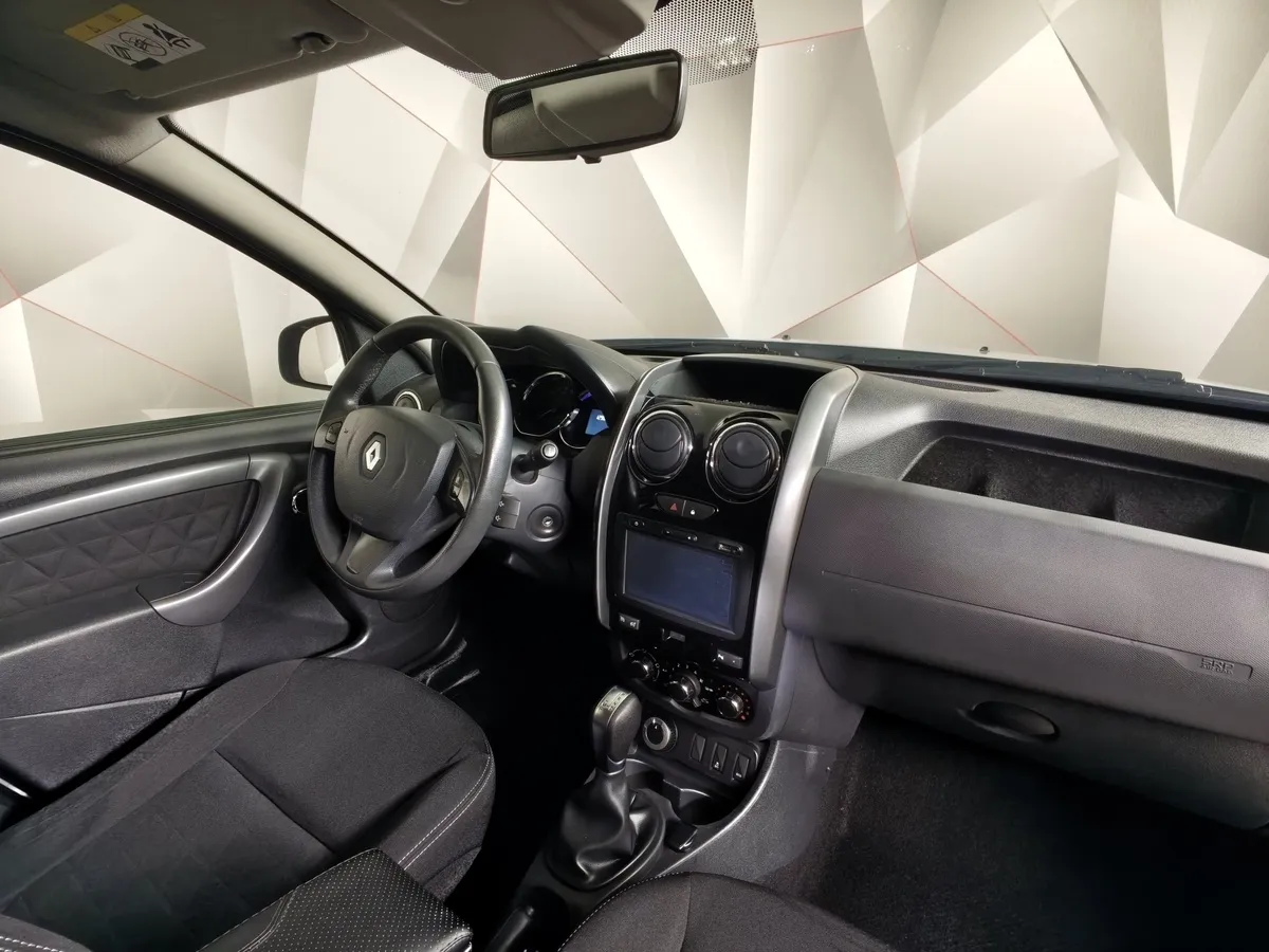 Renault Duster 2.0 AT 4x4 (143 л.с.) Серый в АВИЛОН. Слайд №13