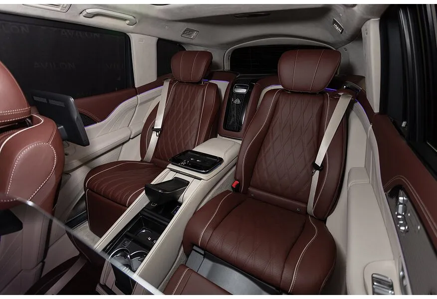 Mercedes-Benz GLS 600 9G-Tronic 4Matic (557 л.с.) Черный в АВИЛОН. Слайд №11