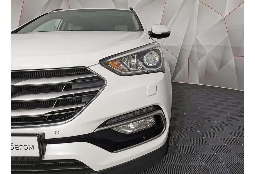 АВИЛОН - Hyundai Santa Fe 2.4 AT AWD (171 л.с.) High-Tech + Premium Белый - slide 16