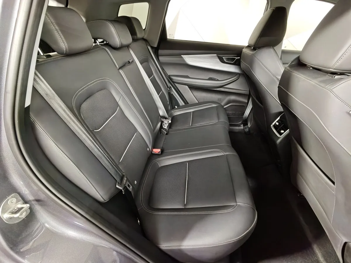 Chery Tiggo 7 Pro Max 1.5 CVT (147 л.с.) Elite Серый в АВИЛОН. Слайд №16