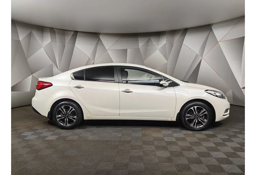 LIVE. Слайд №4