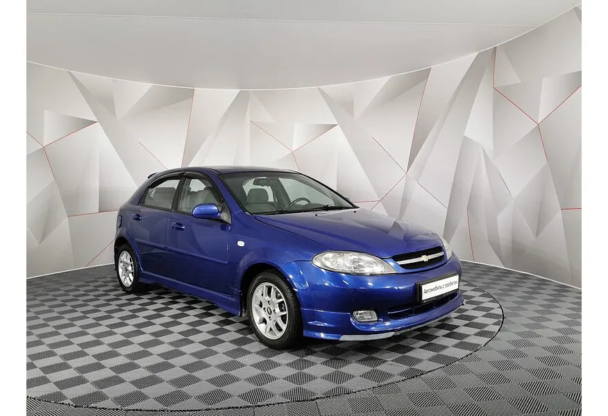 LIVE. Слайд №2