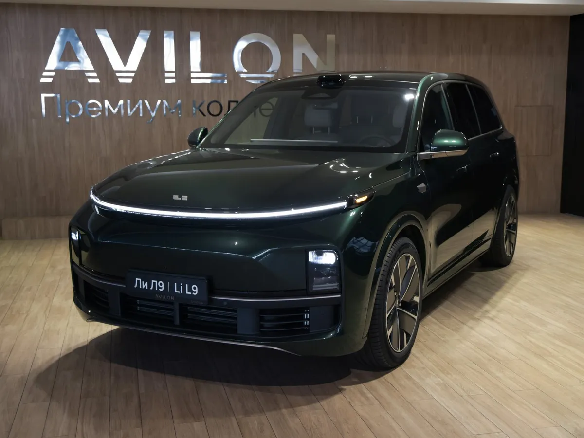 АВИЛОН - Li Auto L9 1.5 AT 4WD (449 л.с.) Ultra Зеленый - slide 10229413