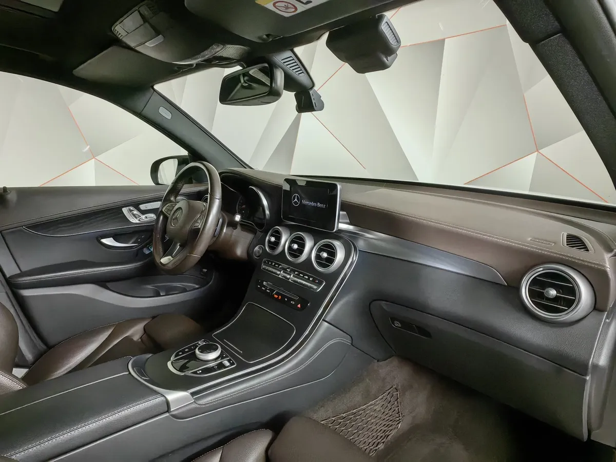 Mercedes-Benz GLC 300 9G-TRONIC 4MATIC (249 л.с.) Sport Plus (Локальная сборка) Белый в АВИЛОН. Слайд №13