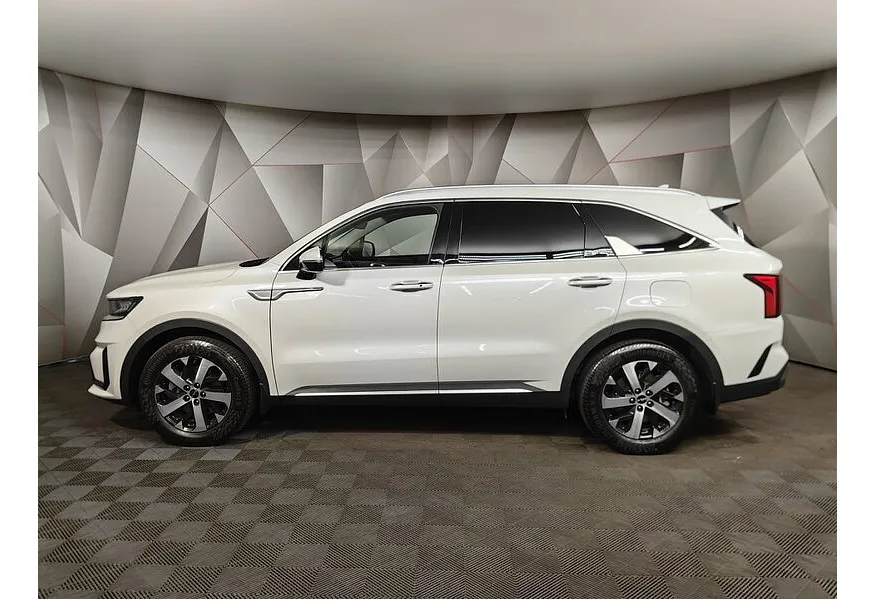 АВИЛОН - Kia Sorento 2.5 MPI 4WD AT (180 л.с.) Luxe Белый - slide 2